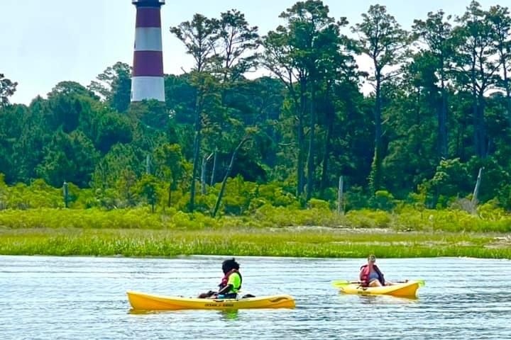 a small boat in a body of water